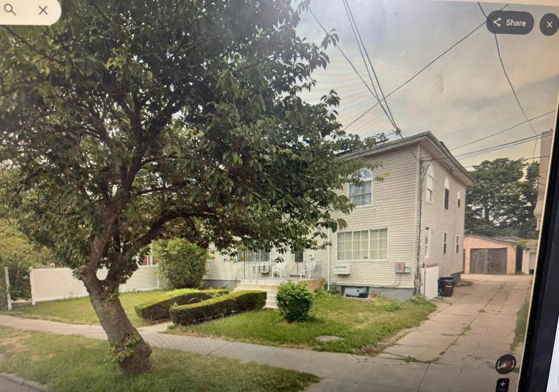 210-05 Hollis Avenue view 2